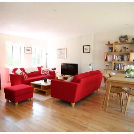 ★ Luxury Oxford Apartment ★ Sleeps 4, Free Parking 외부 사진